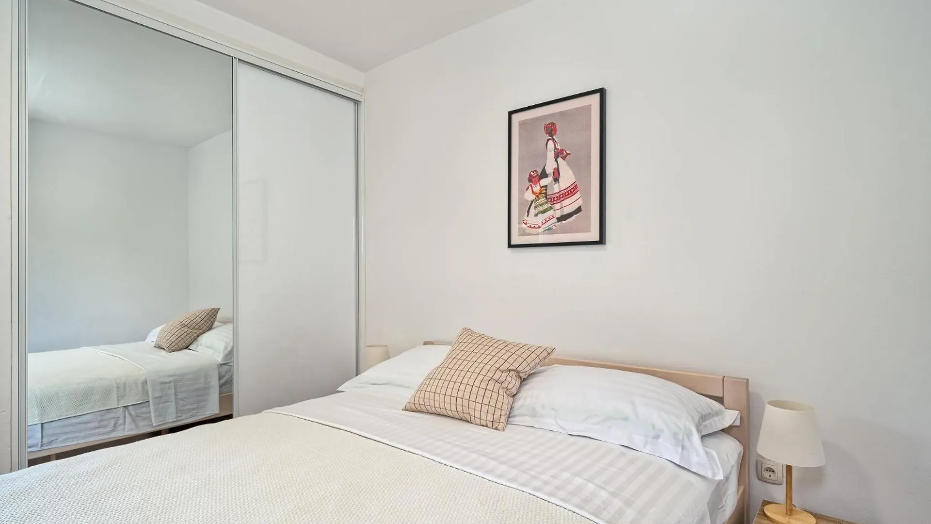Adriatic Retreat Meje, 4 Min Walk To The Beach スプリト